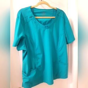 Cherokee Infinity scrub top